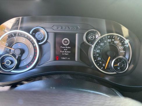 Used 2019 RAM 3500 Tradesman w/ Chrome Appearance Group image 18