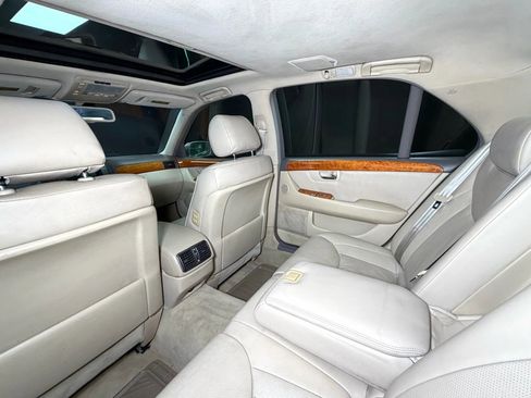 Used 2005 Lexus LS 430 RWD image 21