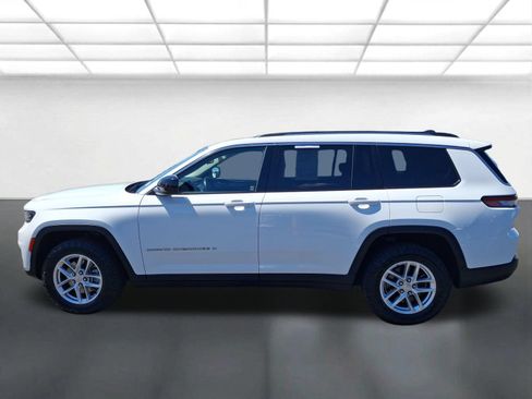 Certified 2021 Jeep Grand Cherokee L Laredo w/ Luxury Tech Group I AWD/4WD image 9