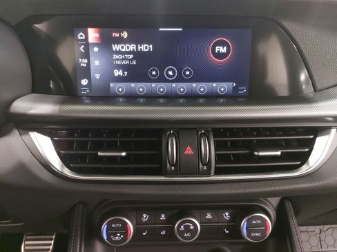 New 2025 Alfa Romeo Stelvio Sprint w/ Veloce Package image 21