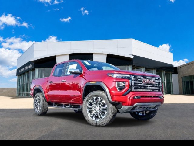 New 2026 GMC Canyon Denali AWD/4WD image 1
