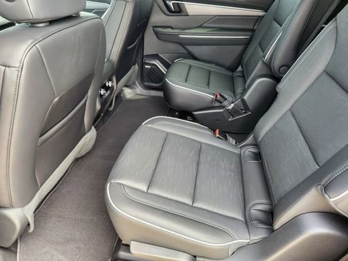 New 2025 Buick Enclave Sport Touring w/ Super Cruise Package FWD image 18