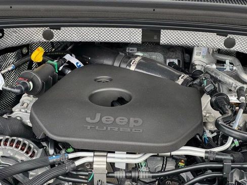 New 2026 Jeep Grand Cherokee Limited w/ Luxury Tech Group II AWD/4WD image 50