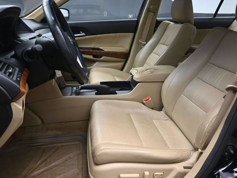 Used 2011 Honda Accord EX-L image 18