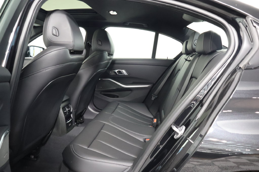 New 2026 BMW M340i w/ Premium Package RWD image 6