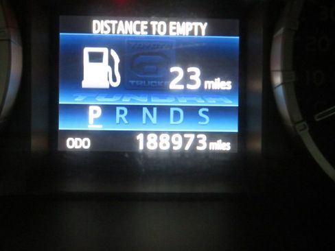 Used 2014 Toyota Tundra SR5 w/ TRD Off Road Package image 44