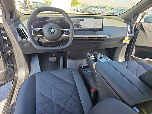 New 2026 BMW iX xDrive60 w/ Premium Package image 16