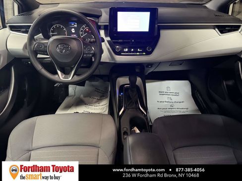 Used 2024 Toyota Corolla SE w/ SE Premium Package FWD image 13