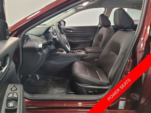 Certified 2025 Nissan Altima 2.5 SV image 19