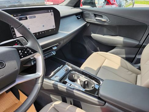 New 2026 Audi Q3 quattro 2.0T AWD/4WD image 10