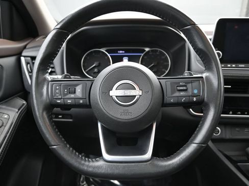 Used 2023 Nissan Rogue SV w/ SV Premium B Package AWD/4WD image 13