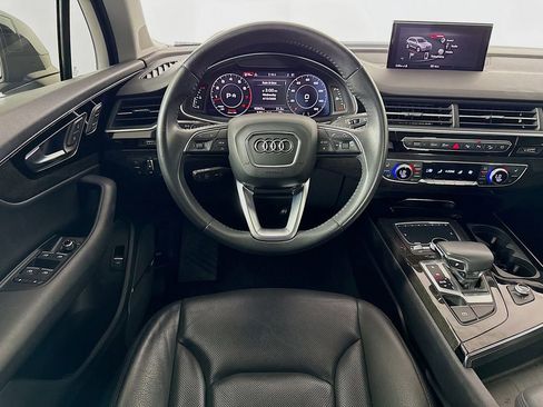 Used 2019 Audi Q7 3.0T Prestige image 24