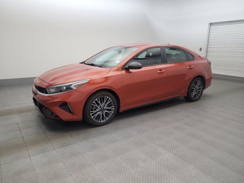 Used 2023 Kia Forte GT-Line w/ GT-Line Technology Package FWD image 2