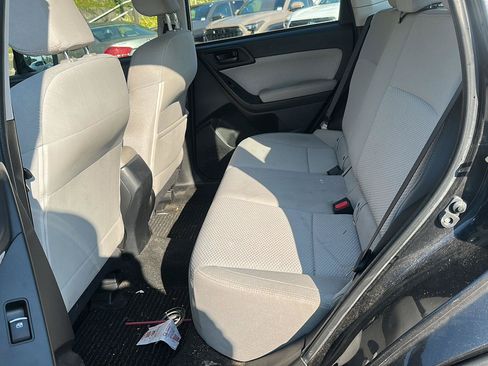 Used 2018 Subaru Forester 2.5i w/ Alloy Wheel Package AWD/4WD image 8