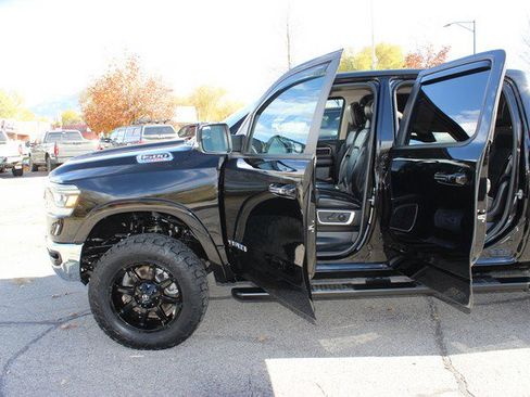 Used 2021 RAM 1500 Laramie image 12