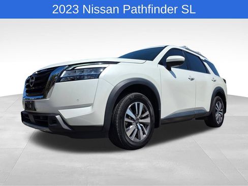 Used 2023 Nissan Pathfinder SL AWD/4WD image 10
