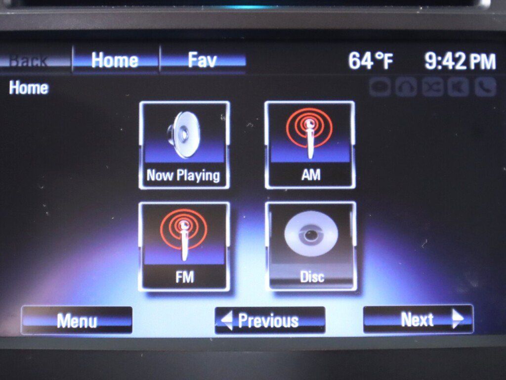 Used 2015 Chevrolet Traverse LS FWD image 17