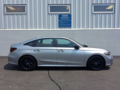 Used 2026 Honda Civic Sport image 9