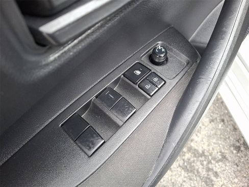 Used 2023 Toyota Corolla SE image 25