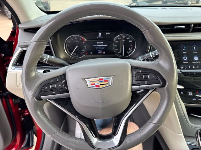 Used 2021 Cadillac XT6 Premium Luxury w/ LPO, Floor Liner Package AWD/4WD image 15