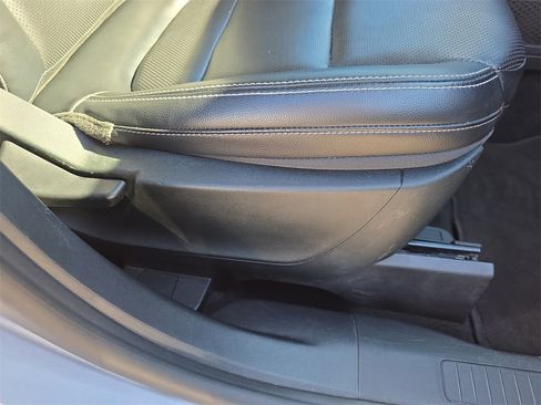 Used 2022 Ford Escape SEL image 37