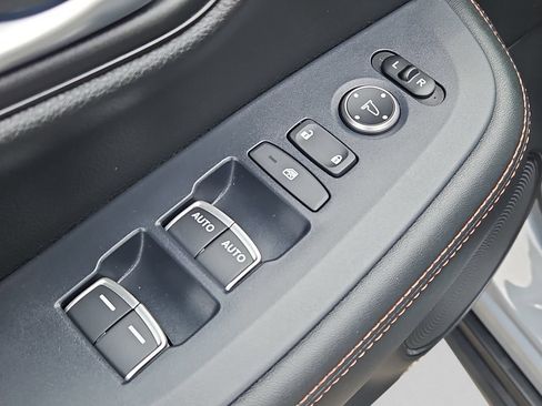 Certified 2024 Honda HR-V Sport image 23