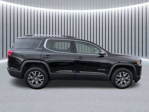 Certified 2023 GMC Acadia SLE w/ Driver Convenience Package AWD/4WD image 3