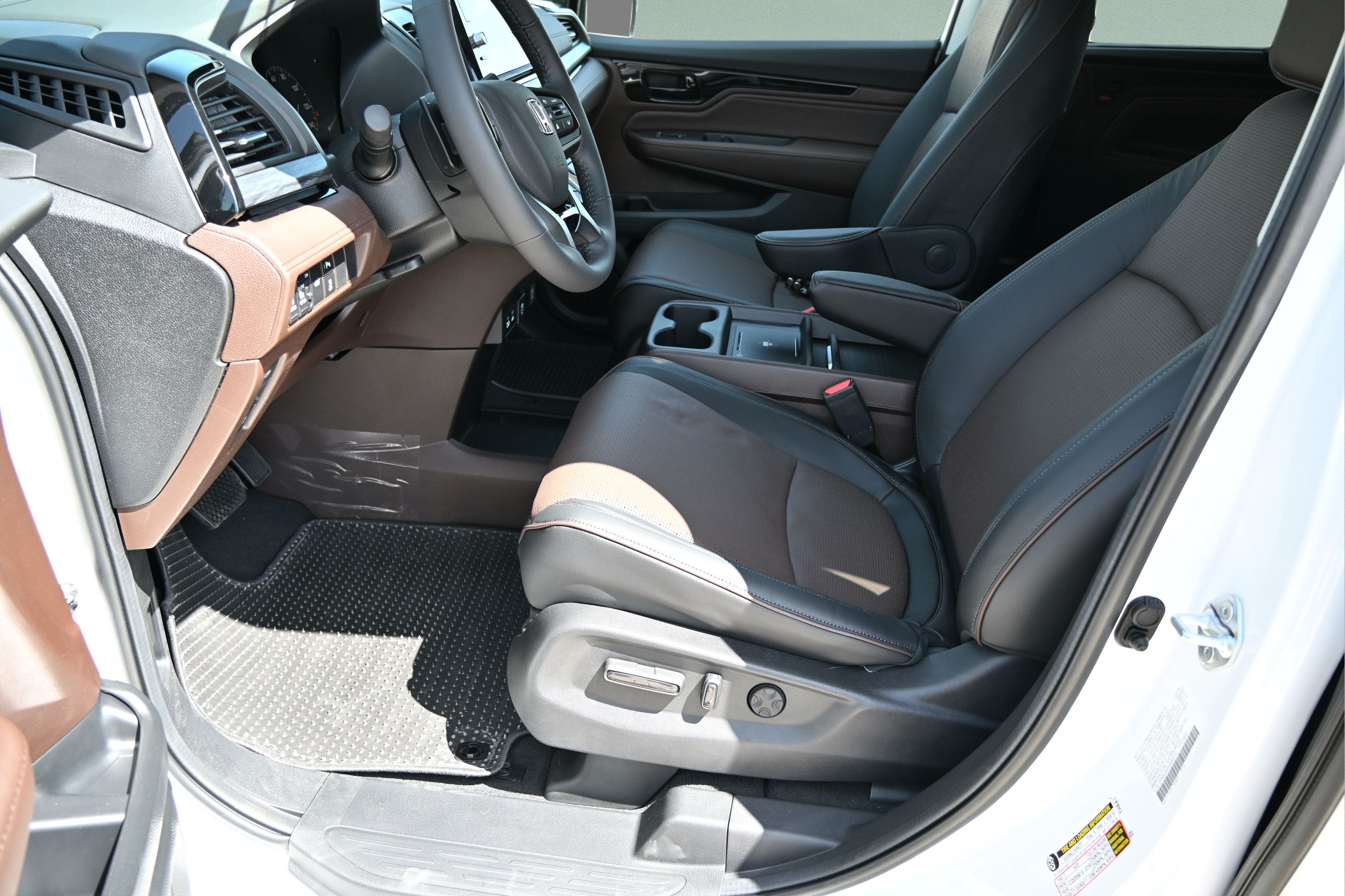 New 2027 Honda Odyssey Elite image 21