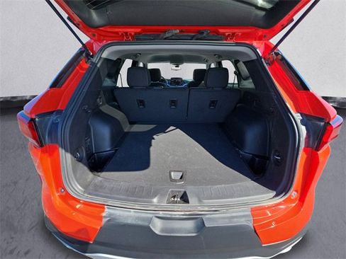 Used 2025 Chevrolet Blazer LT image 16