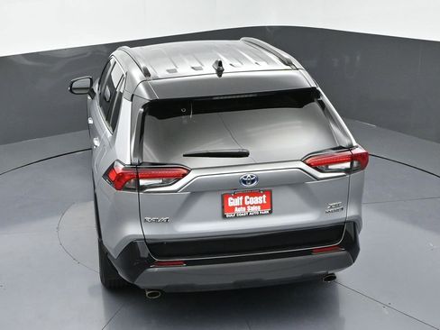 Certified 2021 Toyota RAV4 XSE w/ Carpet Mat Package (TMS) image 44