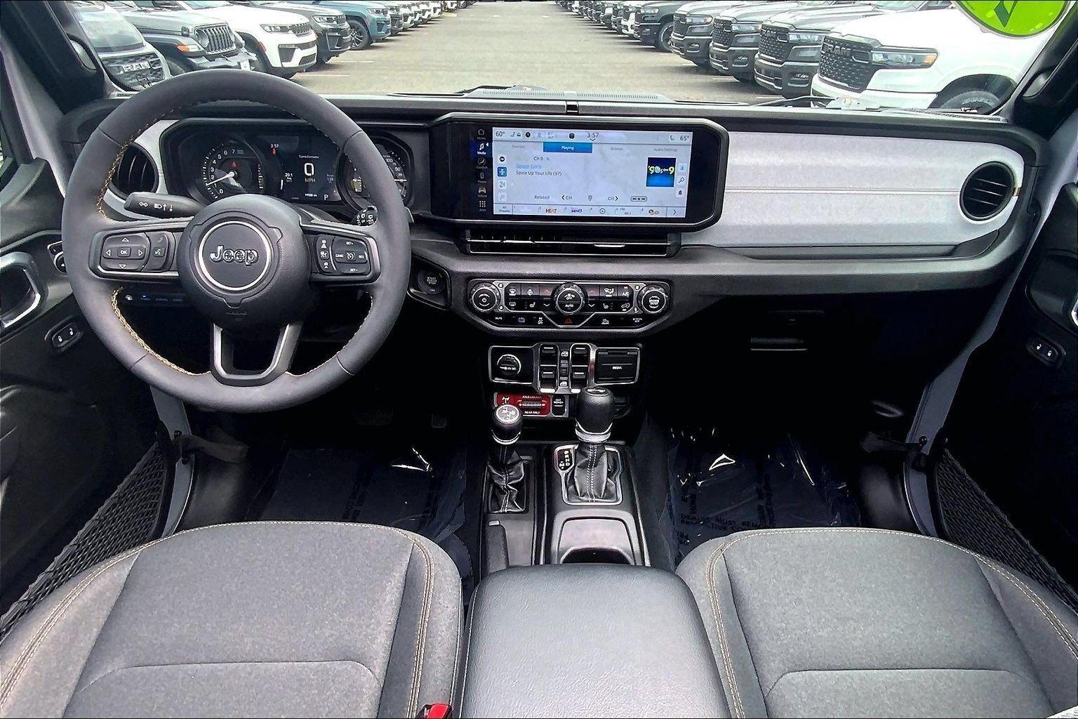 Certified 2024 Jeep Wrangler Unlimited AWD/4WD image 15