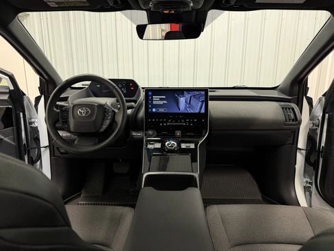 Used 2024 Toyota bZ4X AWD w/ Weather Package image 31
