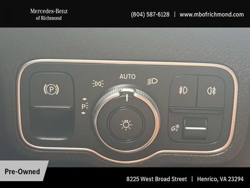 Used 2021 Mercedes-Benz GLB 250 image 24