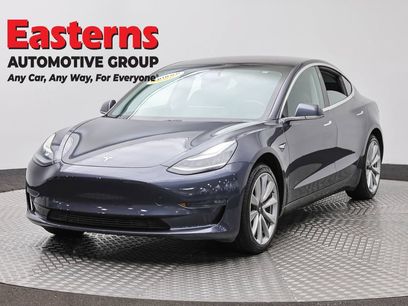Used 2018 Tesla Model 3 Mid Range