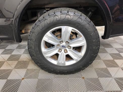Used 2019 Ford F150 Platinum w/ Equipment Group 701A Luxury AWD/4WD image 20