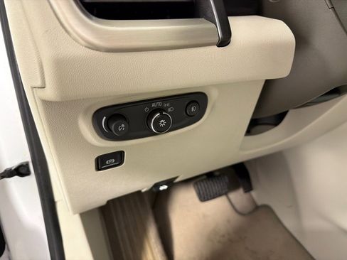 Used 2019 GMC Terrain Denali image 15