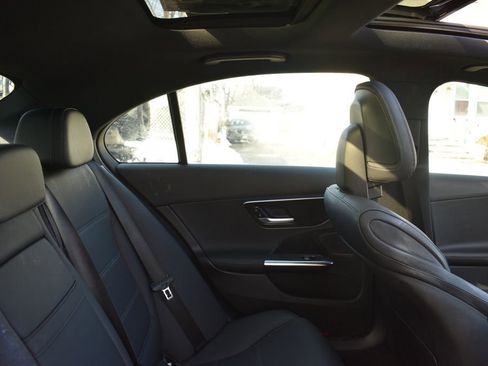 Used 2025 Mercedes-Benz C 300 Sedan image 22