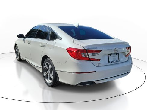 Used 2019 Honda Accord EX image 5