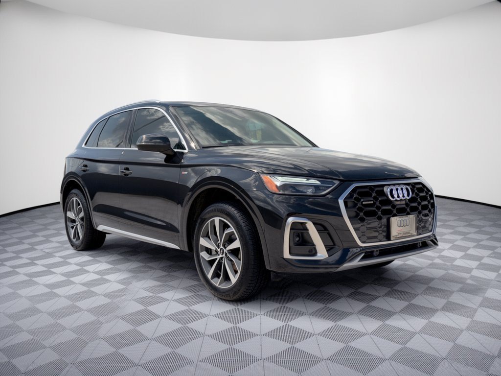 Used 2023 Audi Q5 2.0T Premium Plus w/ Premium Plus Package AWD/4WD image 7