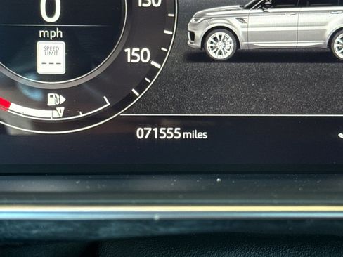 Used 2020 Land Rover Range Rover Sport HSE image 30