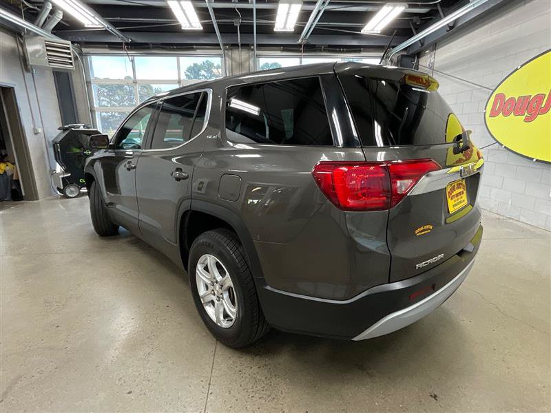 Used 2019 GMC Acadia SLE AWD/4WD image 3