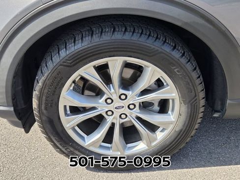 Used 2021 Ford Explorer Limited w/ Equipment Group 301A RWD image 22
