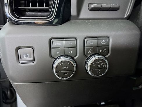 New 2026 GMC Sierra 2500 AT4X AWD/4WD image 10