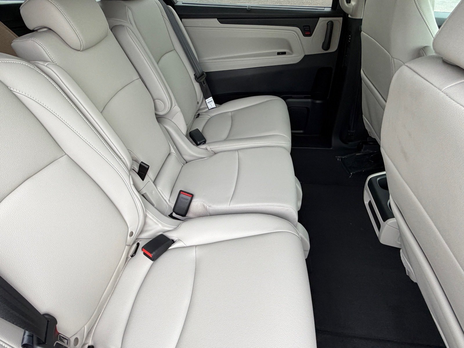 New 2027 Honda Odyssey EX-L image 12