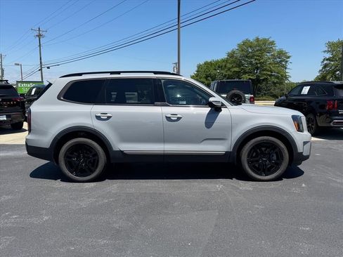 Certified 2023 Kia Telluride SX X-Line AWD/4WD image 2