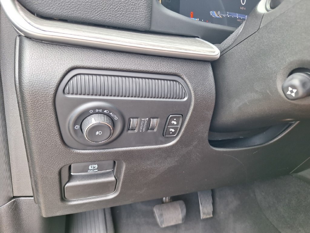 Used 2024 Jeep Wagoneer Series II w/ Flexible Seating Group RWD image 24