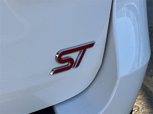 Used 2022 Ford Explorer ST w/ Equipment Group 401A image 32