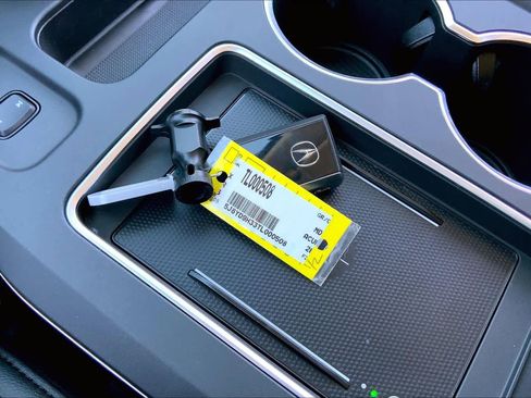 Certified 2026 Acura MDX FWD image 14