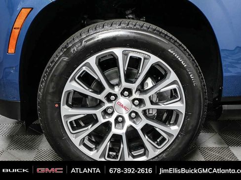 New 2026 GMC Yukon XL Denali w/ Denali Reserve Package AWD/4WD image 40