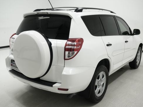 Used 2011 Toyota RAV4 2WD V6 w/ Base V6 Extra Value Pkg image 4